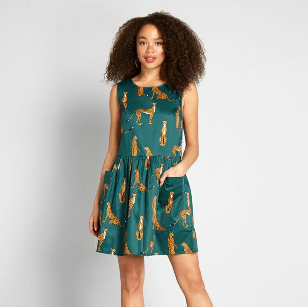 Bold notion sleeveless mini dress